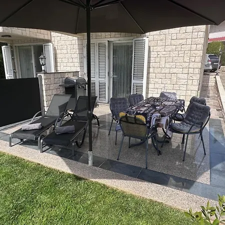 Anthony Apartment